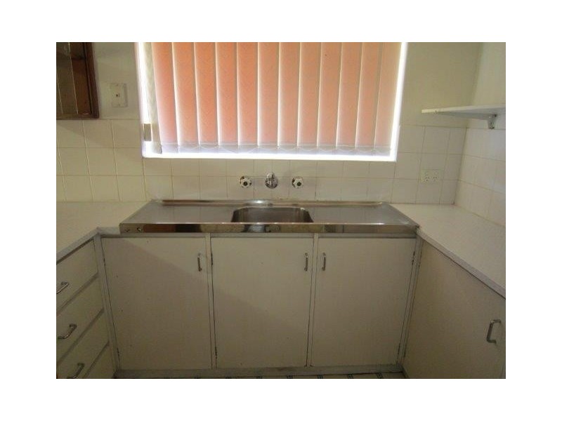 4A Dixon Place, Kardinya WA 6163