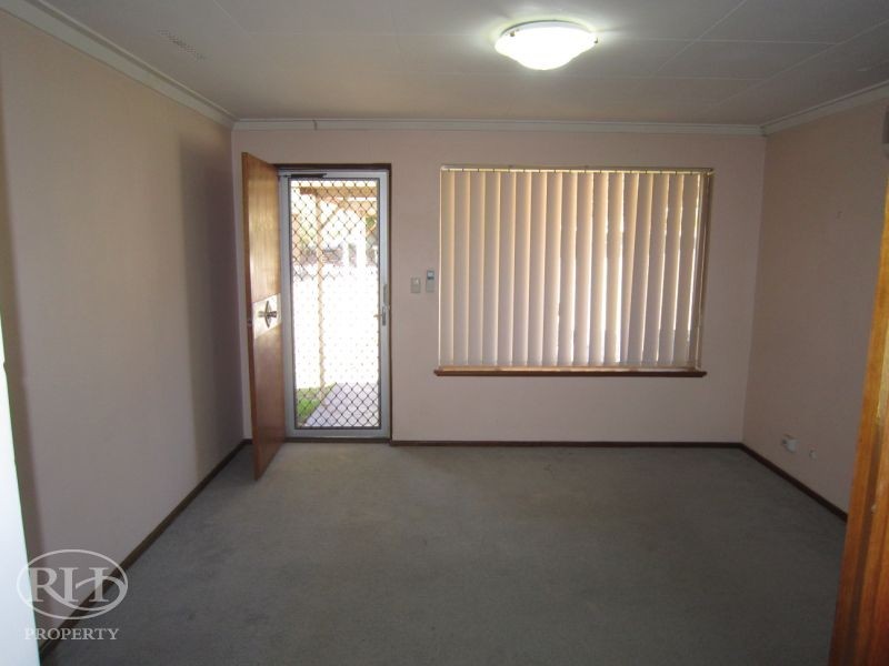 4A Dixon Place, Kardinya WA 6163