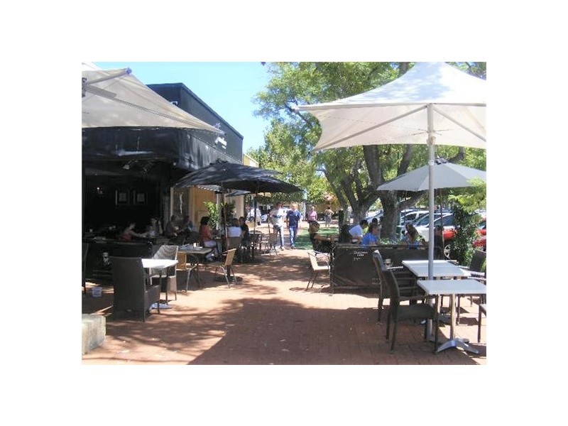 86 Tweeddale Road, Applecross WA 6153