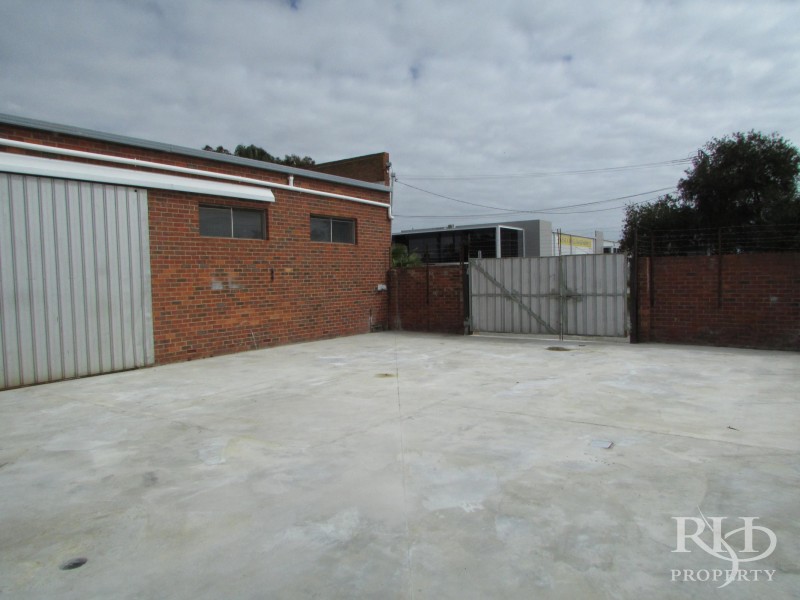 1/53 Murray Road North, Welshpool WA 6106