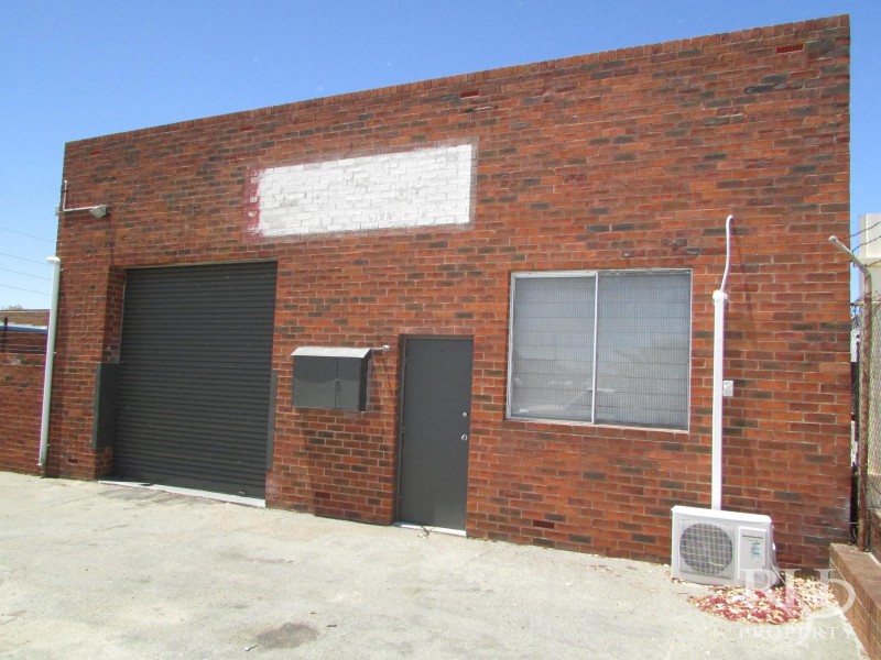 1/53 Murray Road North, Welshpool WA 6106