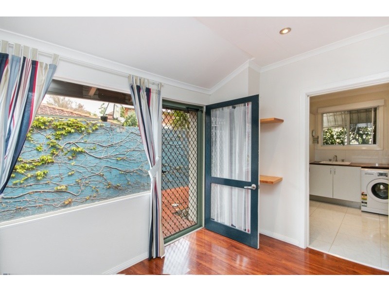 28 DANDENONG ROAD, Attadale WA 6156