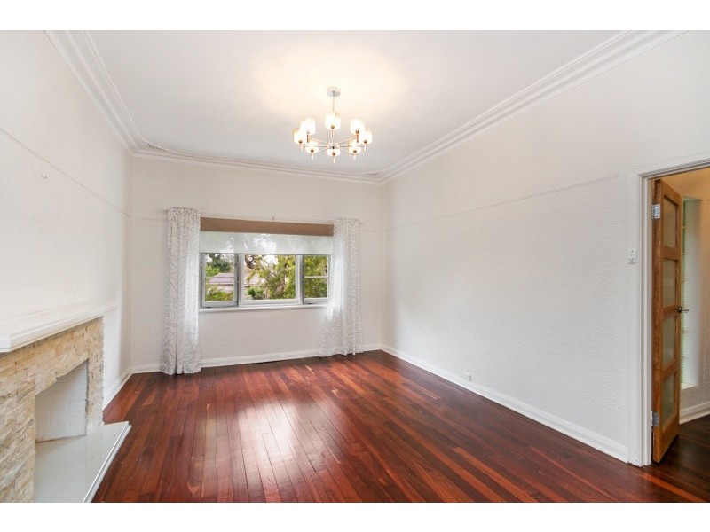 28 DANDENONG ROAD, Attadale WA 6156