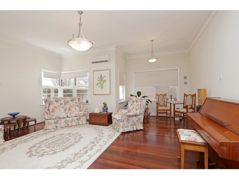 1 GROSSE ROAD, Applecross WA 6153