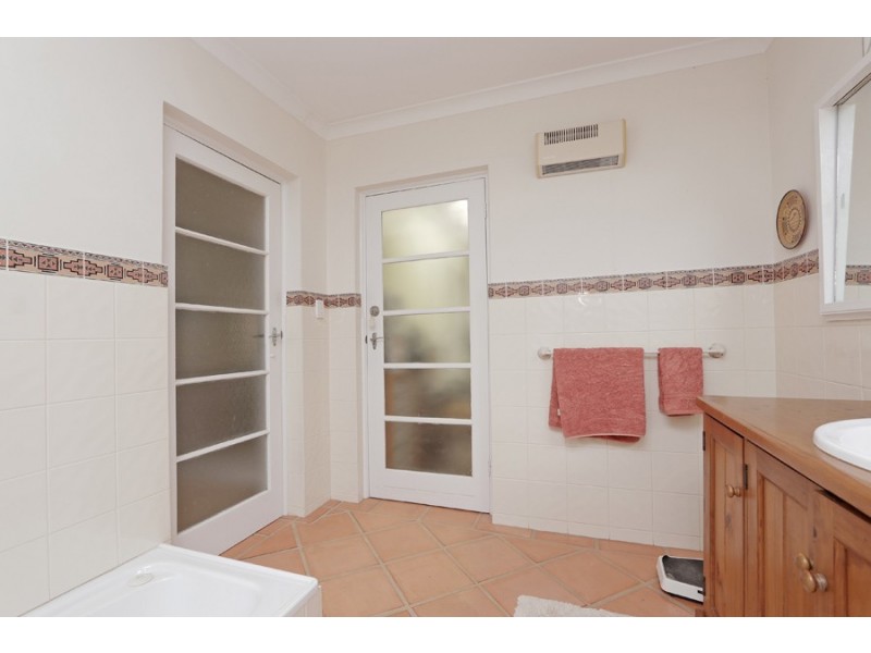 1 GROSSE ROAD, Applecross WA 6153