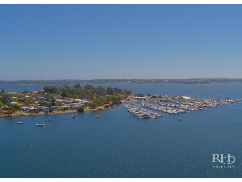 204-205 Melville Parade, Como WA 6152