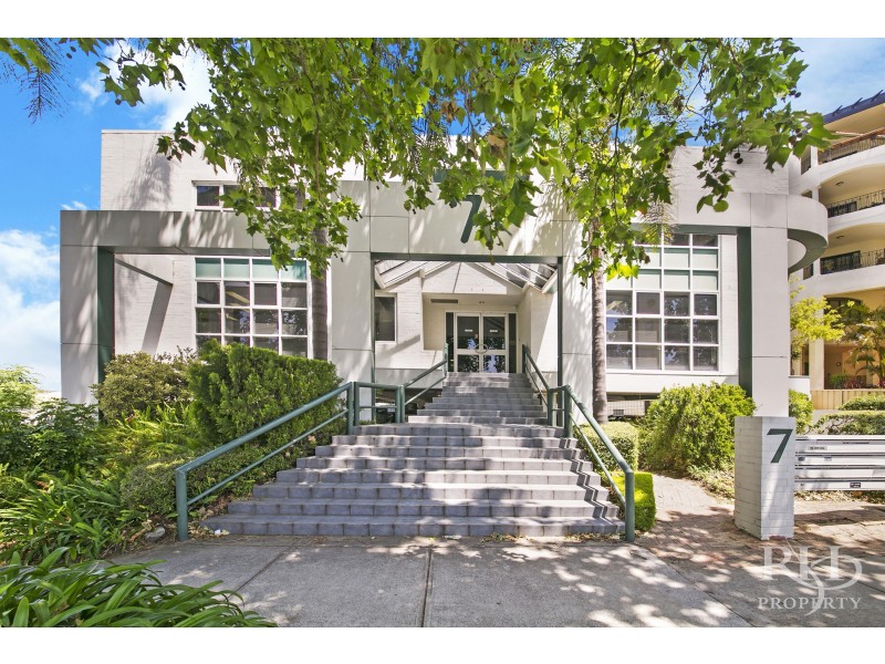 8a/7 Kintail Road, Applecross WA 6153