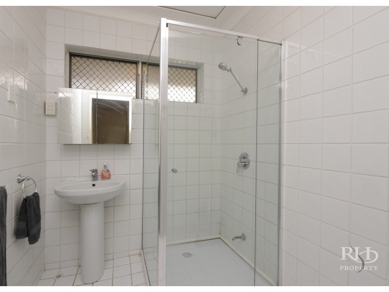 1 MACDONALD ROAD, Applecross WA 6153