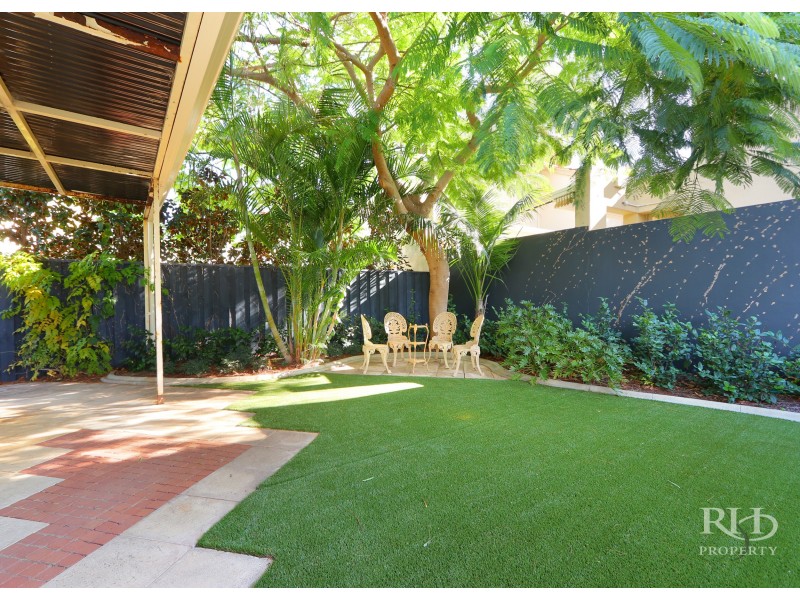 1 MACDONALD ROAD, Applecross WA 6153