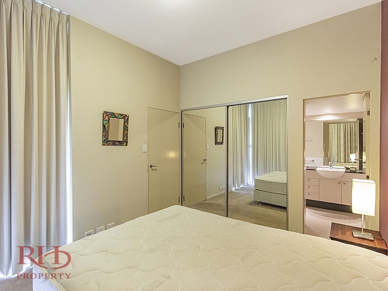 1/131 Adelaide Terrace, East Perth WA 6004