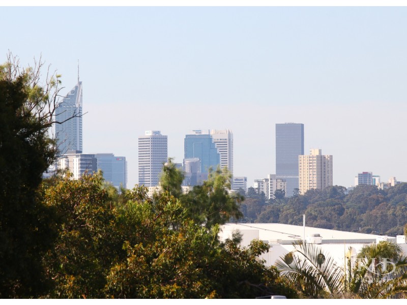 63 Duncraig Road, Applecross WA 6153