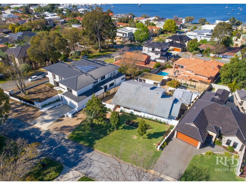 28 Strome Road, Applecross WA 6153