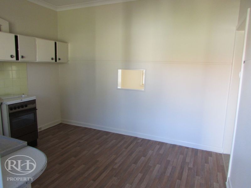 2/46 Leonora Street, Como WA 6152
