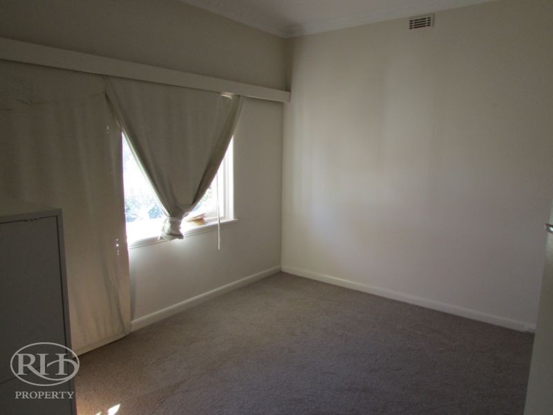 2/46 Leonora Street, Como WA 6152