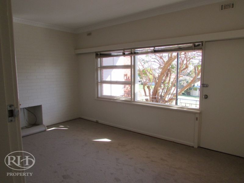 2/46 Leonora Street, Como WA 6152
