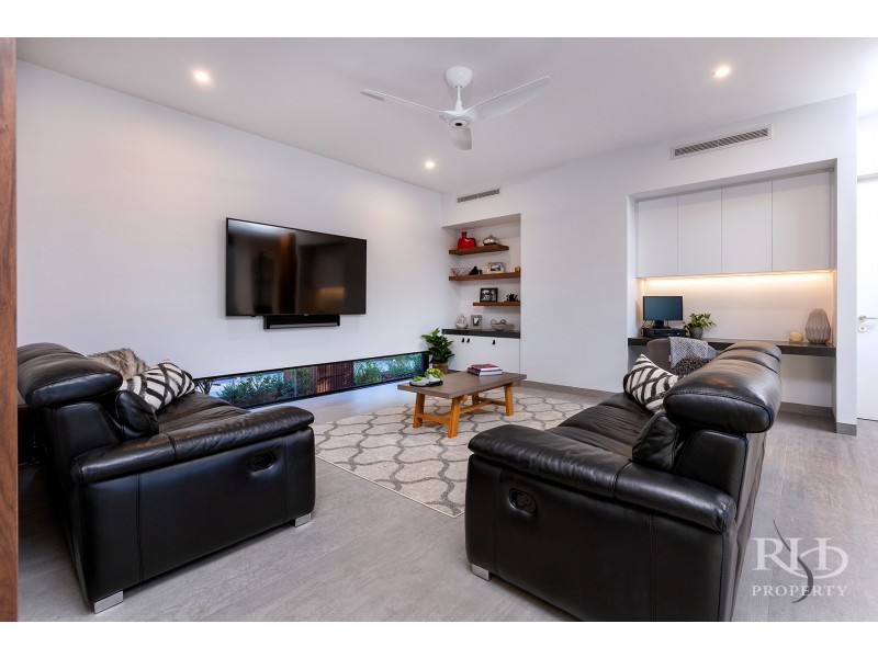 24 Gairloch Street, Applecross WA 6153