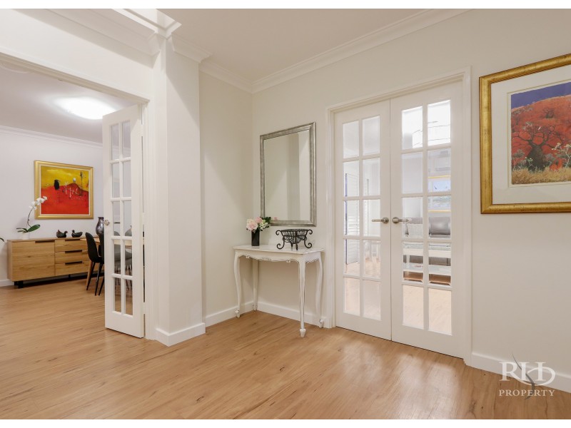 1/11 Macleod Road, Applecross WA 6153