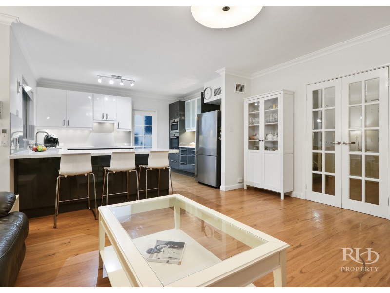 1/11 Macleod Road, Applecross WA 6153