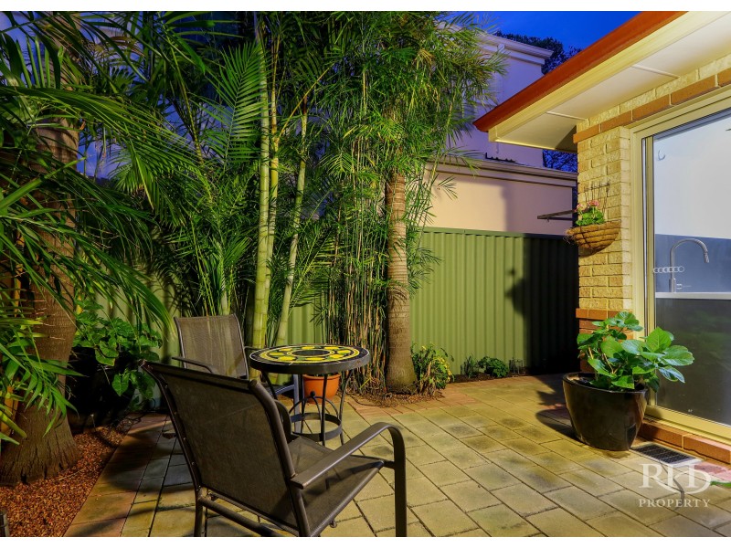 1/11 Macleod Road, Applecross WA 6153