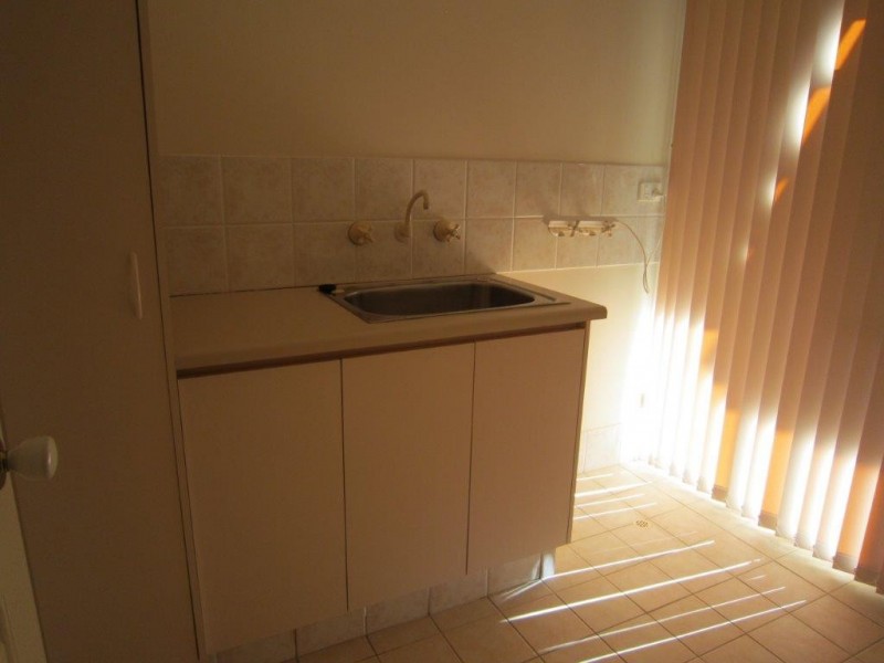 28 Canavan Crescent, Manning WA 6152