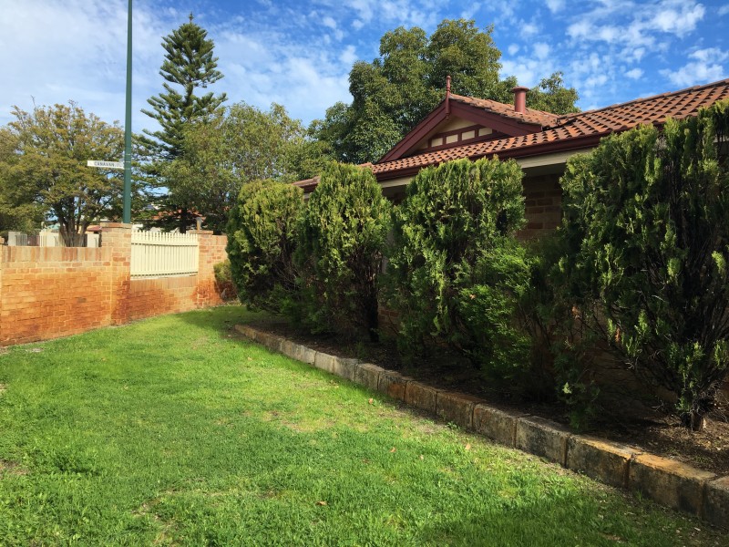 28 Canavan Crescent, Manning WA 6152