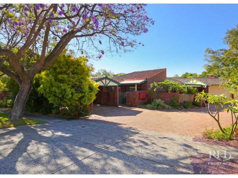 10A Macrae Road, Applecross WA 6153