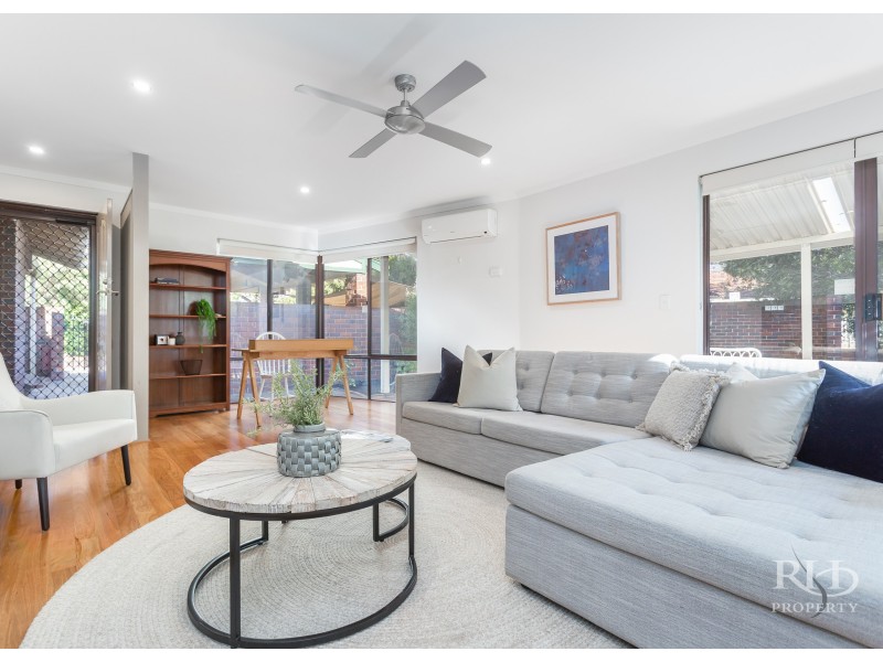 10A Macrae Road, Applecross WA 6153