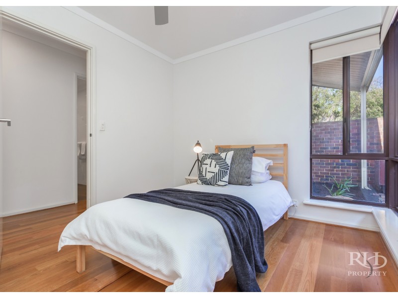 10A Macrae Road, Applecross WA 6153