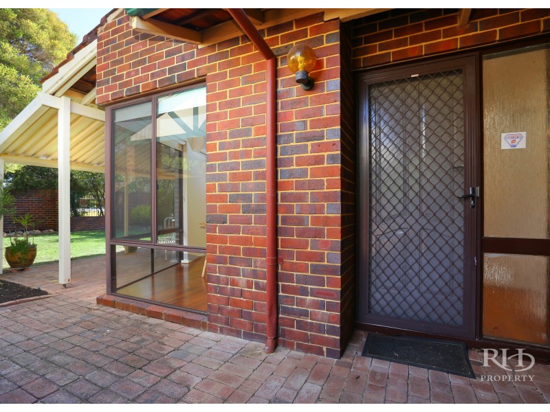 10A Macrae Road, Applecross WA 6153