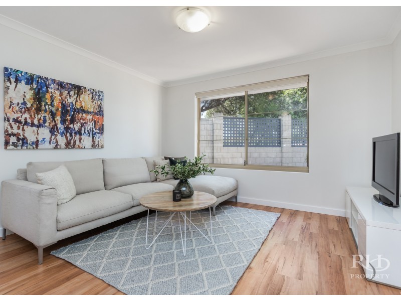 1A Karoonda Road, Booragoon WA 6154