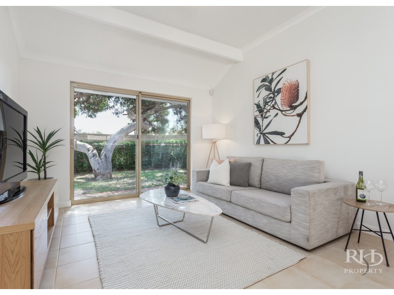 1A Karoonda Road, Booragoon WA 6154