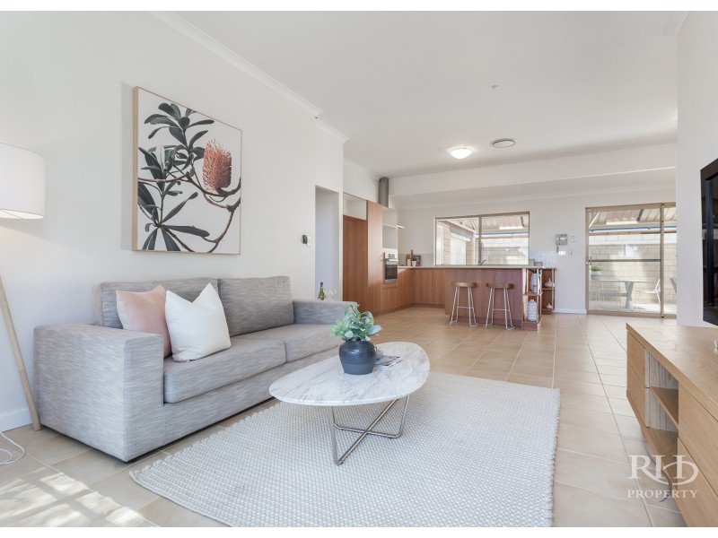 1A Karoonda Road, Booragoon WA 6154