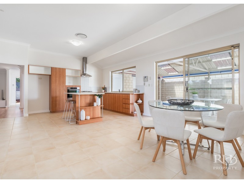 1A Karoonda Road, Booragoon WA 6154