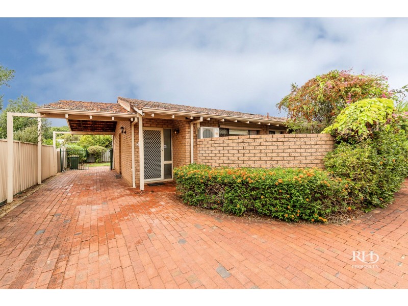 4/6 Axford Street, Como WA 6152