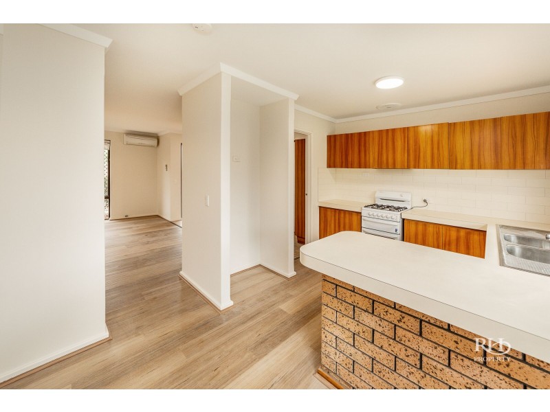 4/6 Axford Street, Como WA 6152