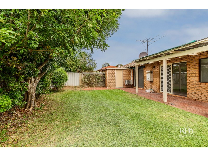 4/6 Axford Street, Como WA 6152