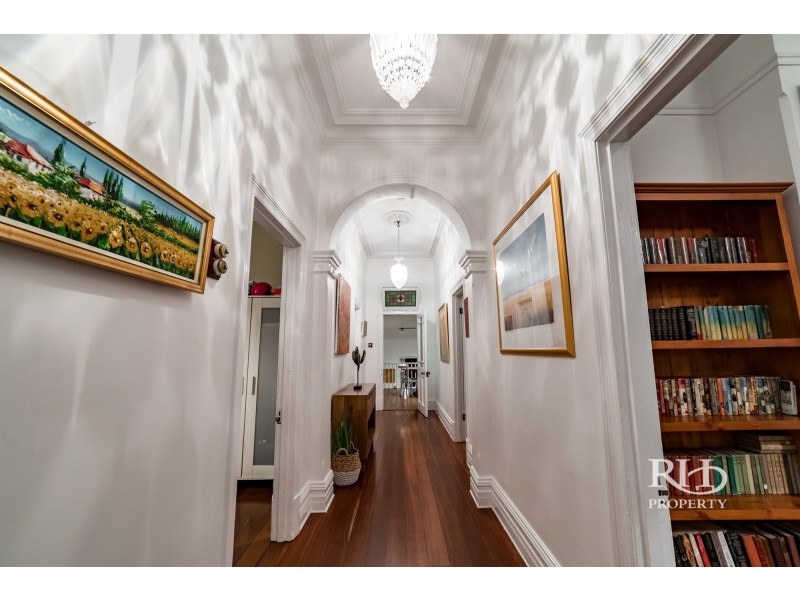 21 Alexandra Road, East Fremantle WA 6158