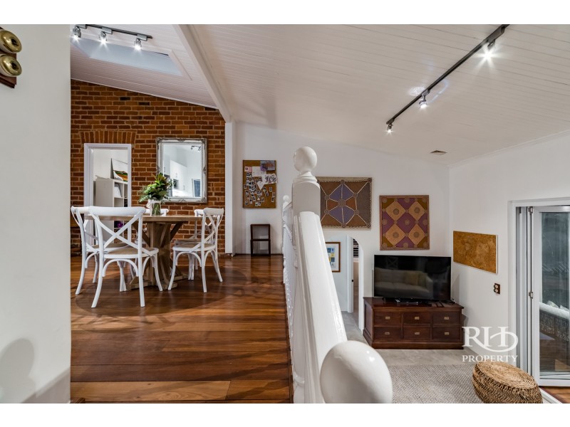 21 Alexandra Road, East Fremantle WA 6158