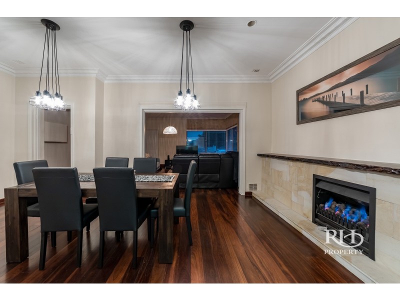 14 Birdwood Road, Melville WA 6156