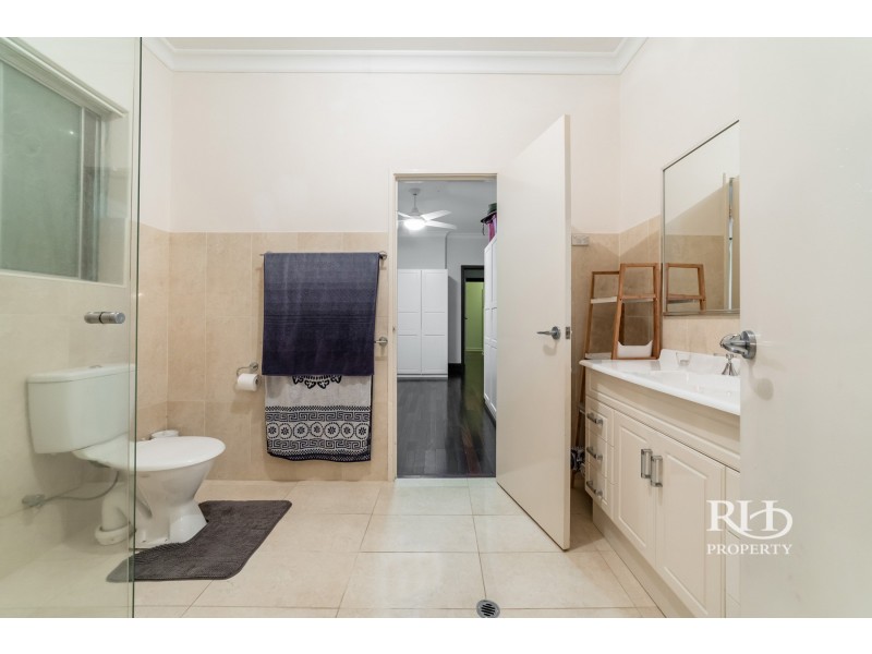 14 Birdwood Road, Melville WA 6156