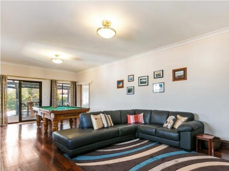 14 Birdwood Road, Melville WA 6156