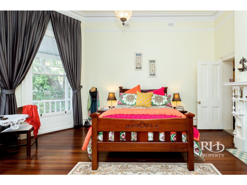 6 Fraser Street, East Fremantle WA 6158