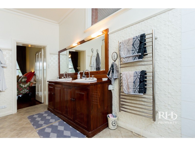 6 Fraser Street, East Fremantle WA 6158