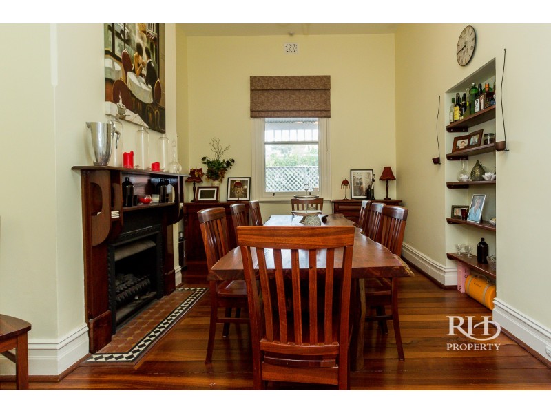 6 Fraser Street, East Fremantle WA 6158