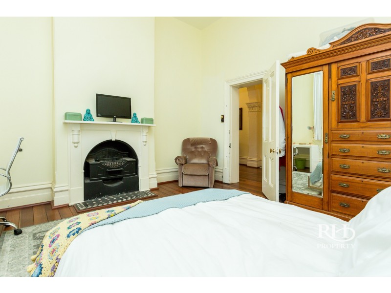 6 Fraser Street, East Fremantle WA 6158