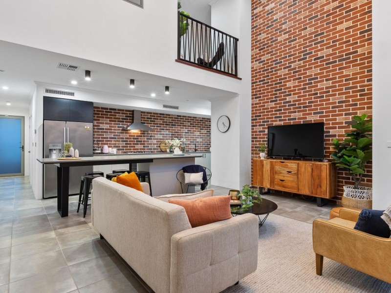 123 Orsino Boulevard, North Coogee WA 6163