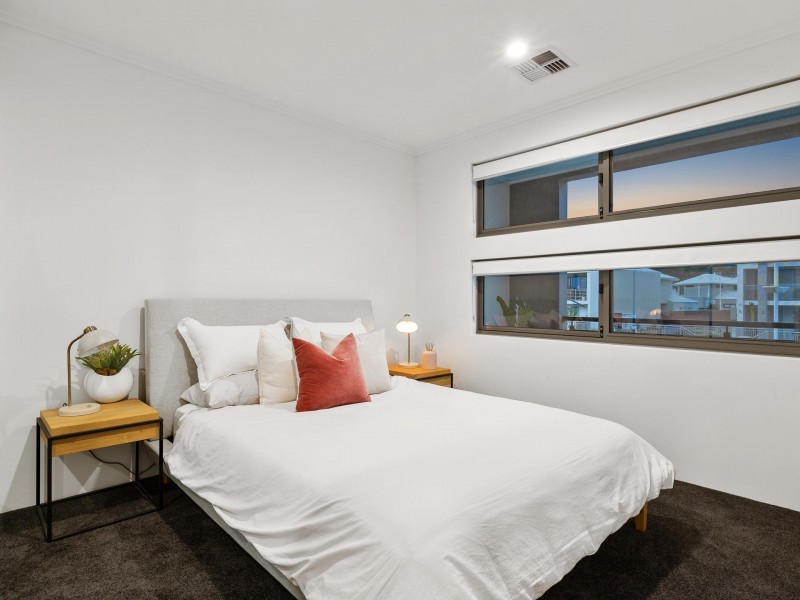 123 Orsino Boulevard, North Coogee WA 6163