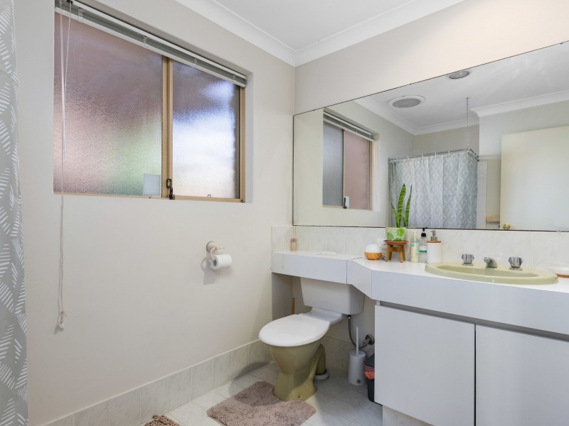 2/6 Forbes Road, Applecross WA 6153