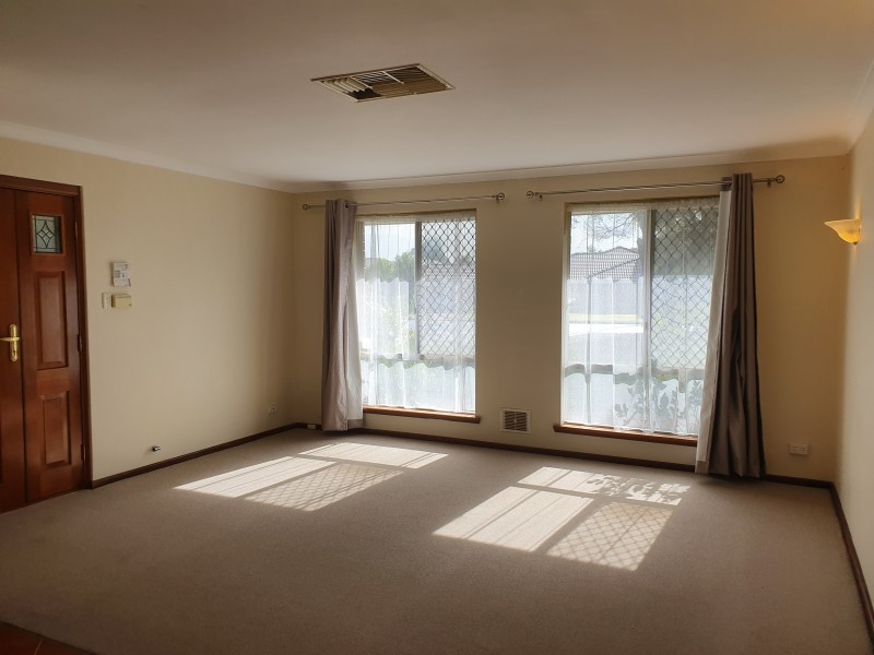 64A Gladstone Road, Leeming WA 6149