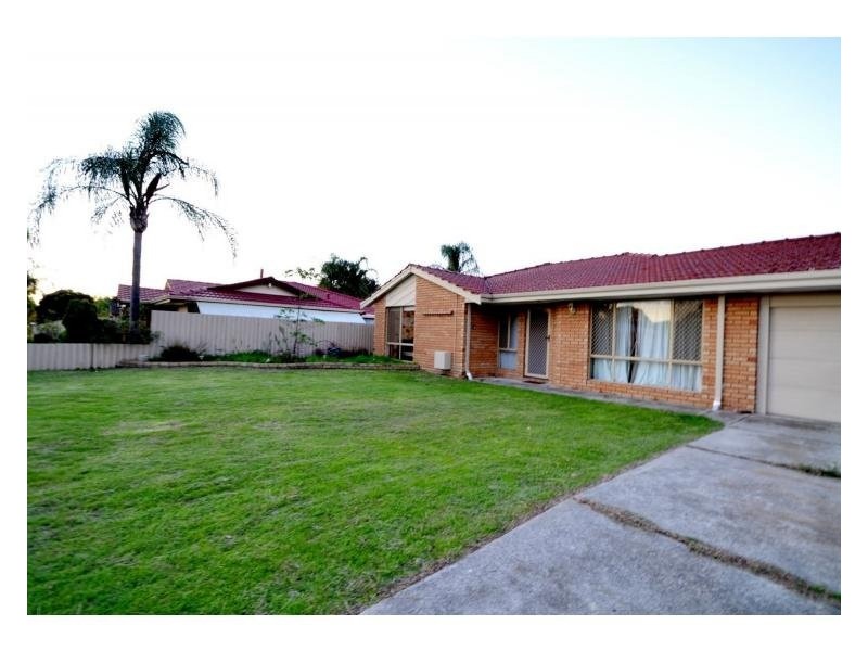 16A Majestic Court, Thornlie WA 6108